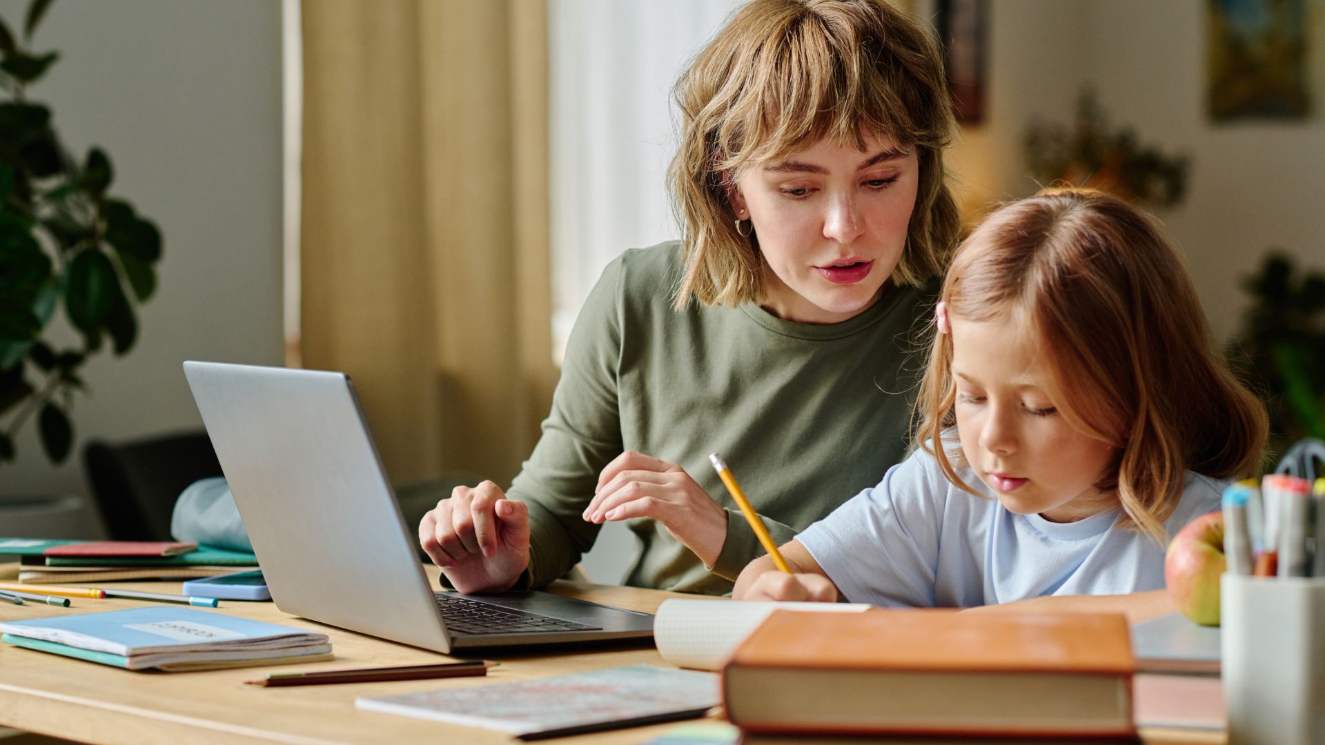 Привлекаем лиды в нише онлайн-образования на 30% дешевле плана с помощью рекламы в ОК